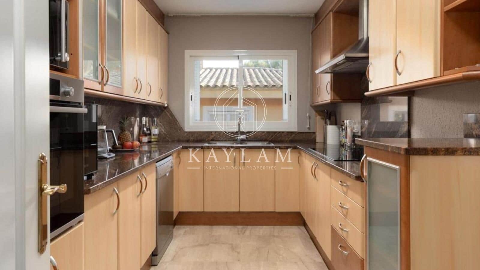 4 makuuhuone Huvila myytävänä paikassa Calonge i Sant Antoni - 775 000 € (Ref: 8409741)