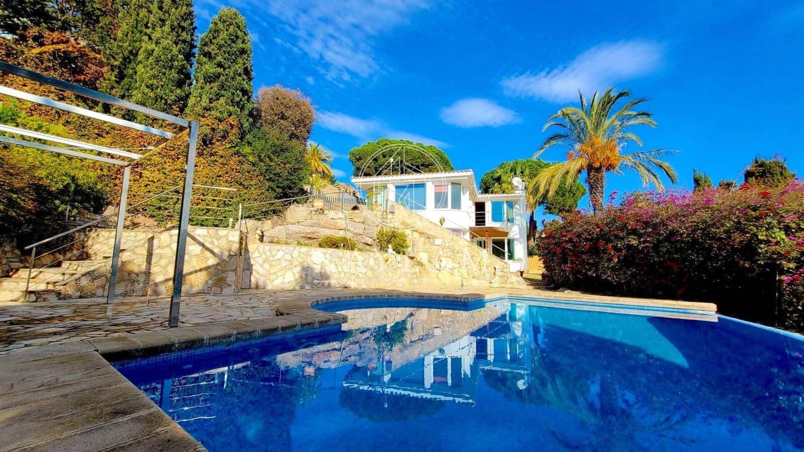 5 chambre Villa/Maison à vendre à Lloret de Mar - 2 800 000 € (Ref: 8415150)