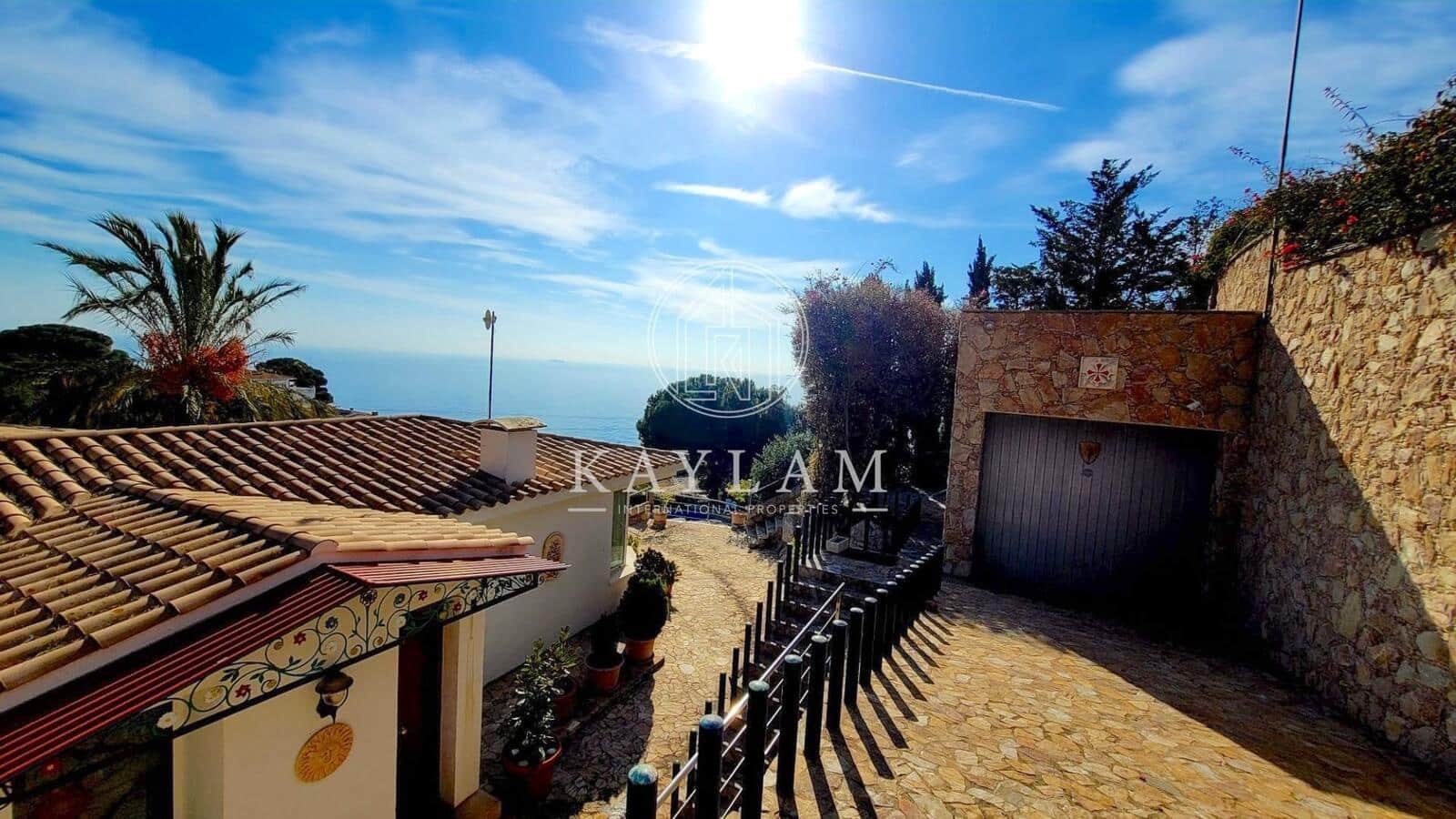 5 chambre Villa/Maison à vendre à Lloret de Mar - 2 800 000 € (Ref: 8415150)