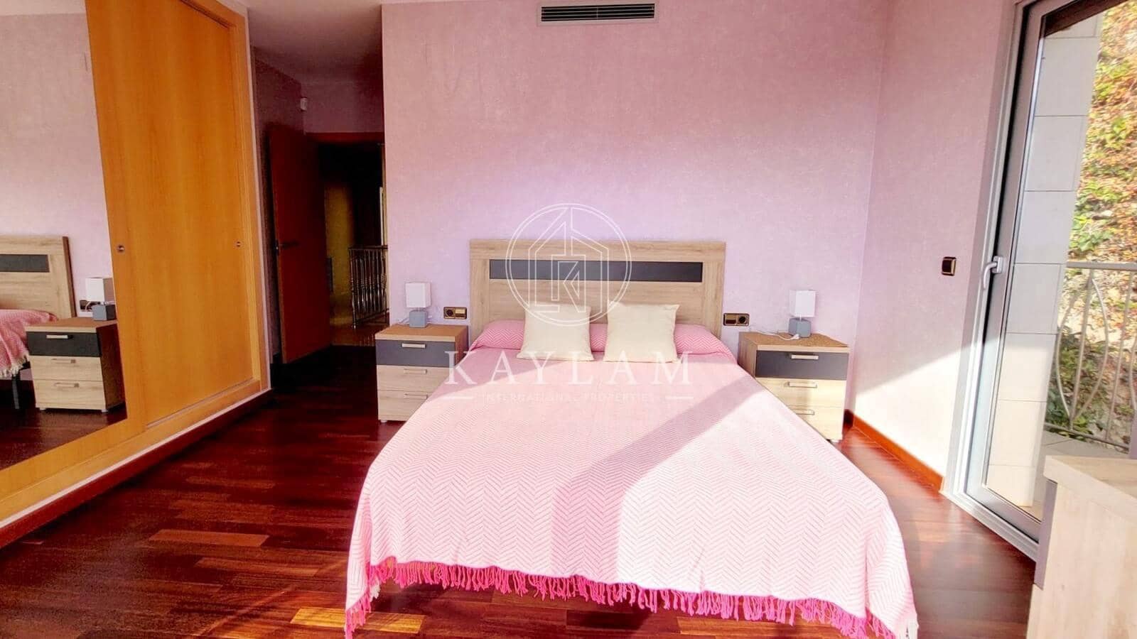 3 slaapkamer Villa te koop in Lloret de Mar - € 1.750.000 (Ref: 8415151)