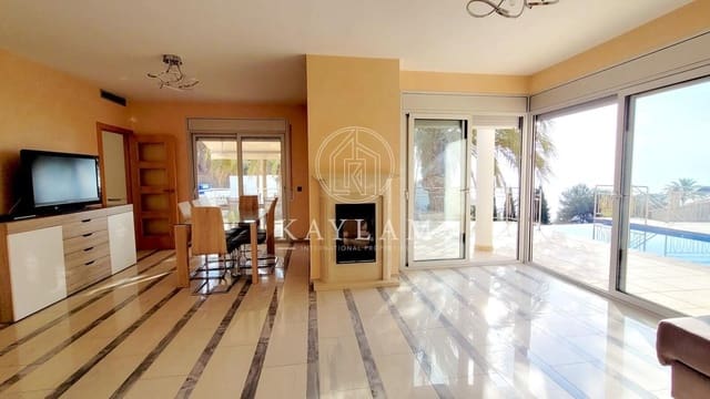 3 slaapkamer Villa te koop in Lloret de Mar - € 1.750.000 (Ref: 8415151)