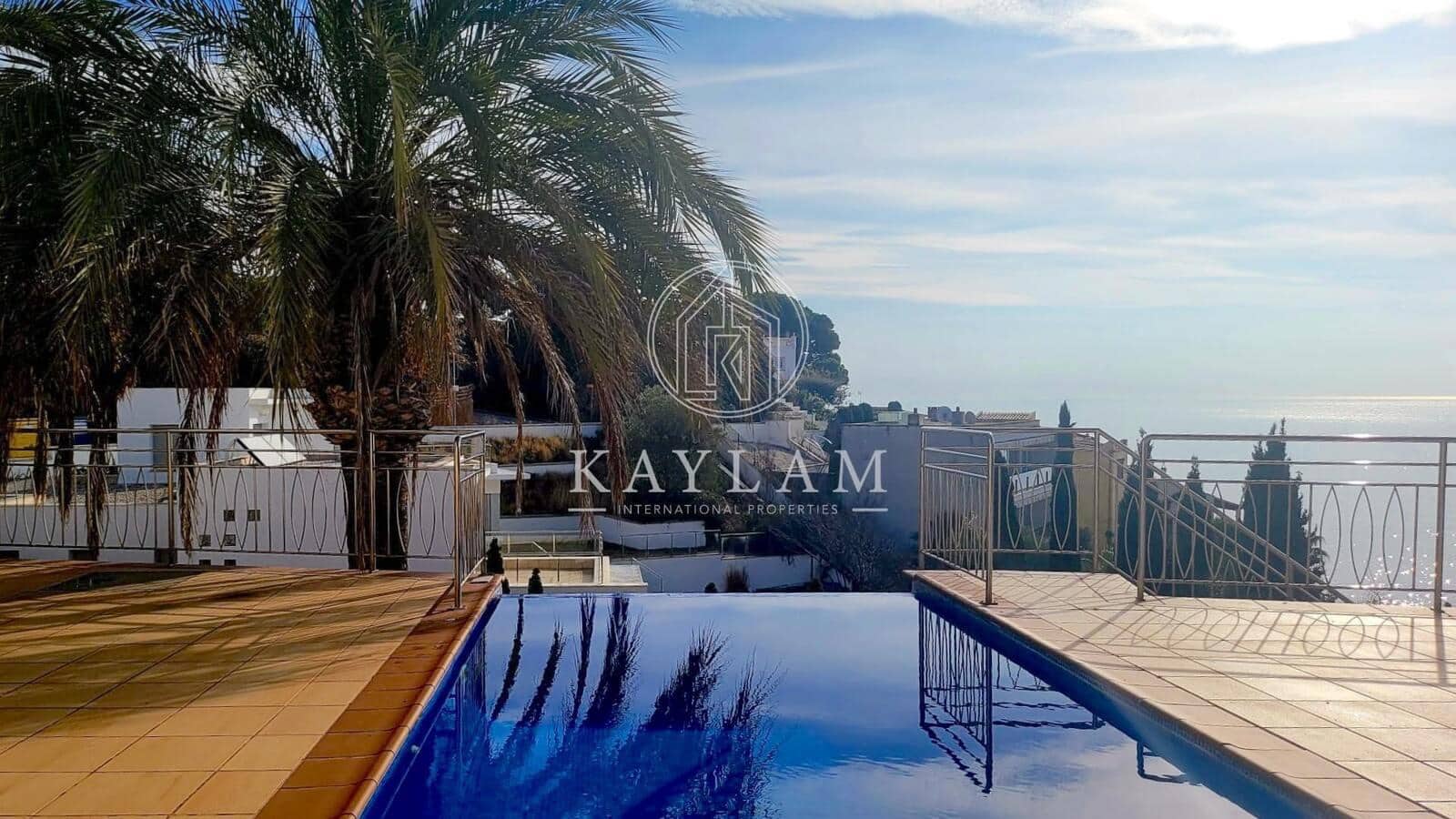 3 slaapkamer Villa te koop in Lloret de Mar - € 1.750.000 (Ref: 8415151)