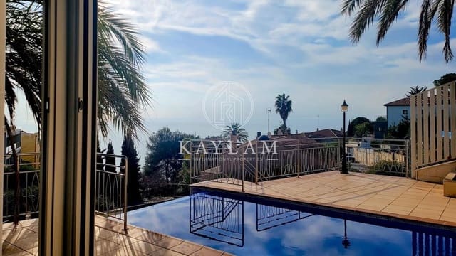 3 slaapkamer Villa te koop in Lloret de Mar - € 1.750.000 (Ref: 8415151)