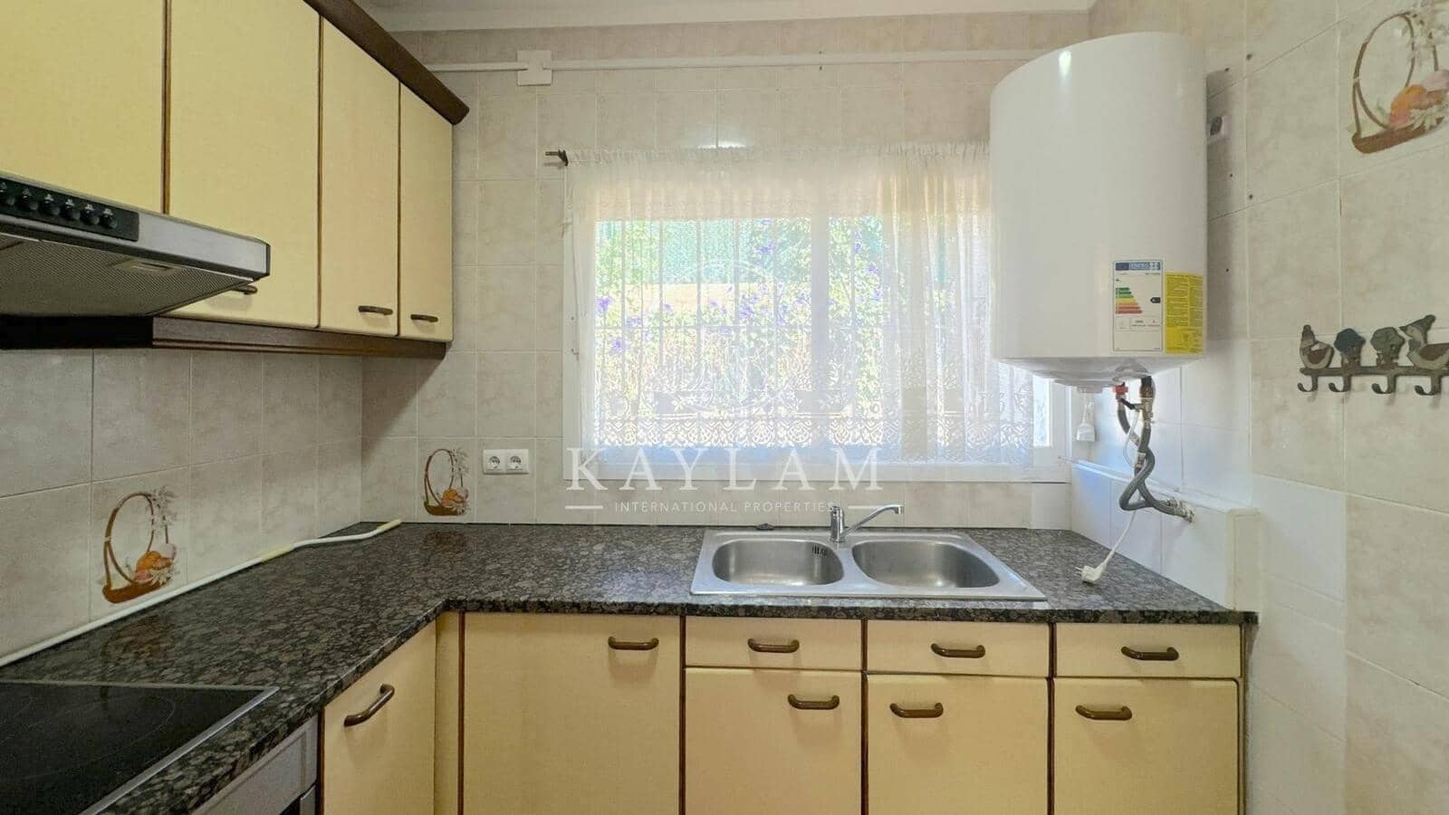 3 bedroom Villa for sale in Lloret de Mar - € 315,000 (Ref: 8442521)