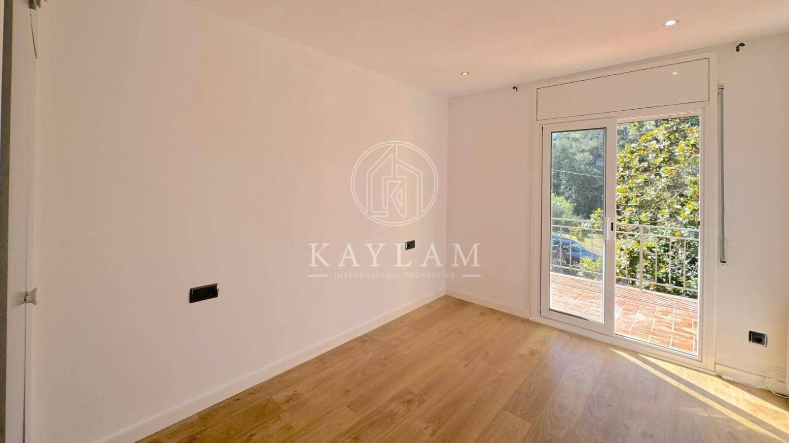 3 bedroom Villa for sale in Lloret de Mar - € 315,000 (Ref: 8442521)