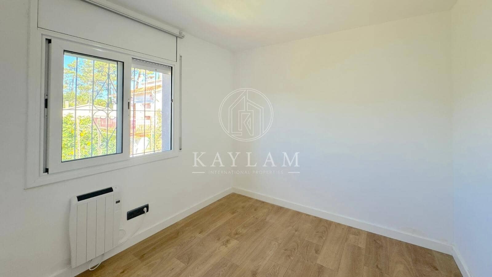 3 bedroom Villa for sale in Lloret de Mar - € 315,000 (Ref: 8442521)