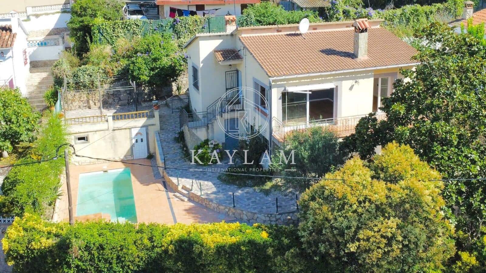 3 bedroom Villa for sale in Lloret de Mar - € 315,000 (Ref: 8442521)