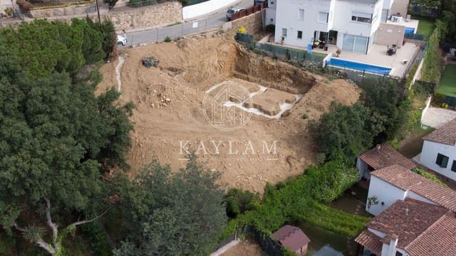 Bouwgrond te koop in Calonge i Sant Antoni - € 119.000 (Ref: 8556871)