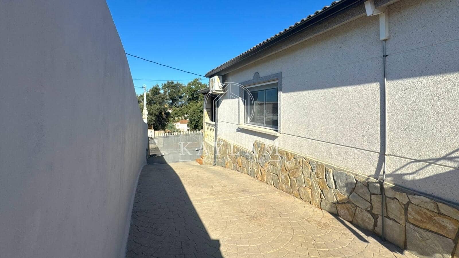 3 soveværelse Villa til salg i Lloret de Mar - € 290.000 (Ref: 8564745)