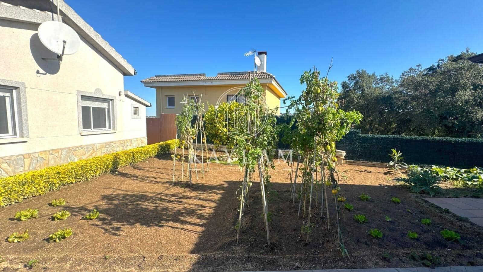3 soveværelse Villa til salg i Lloret de Mar - € 290.000 (Ref: 8564745)