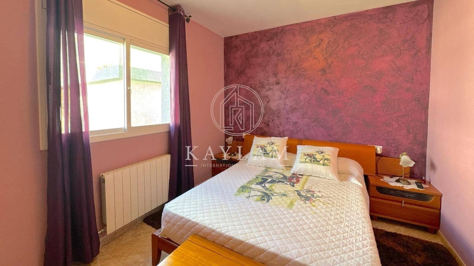 3 slaapkamer Villa te koop in Vidreres - € 350.000 (Ref: 8565939)