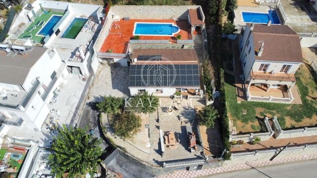 3 bedroom Villa for sale in Vidreres - € 350,000 (Ref: 8565939)