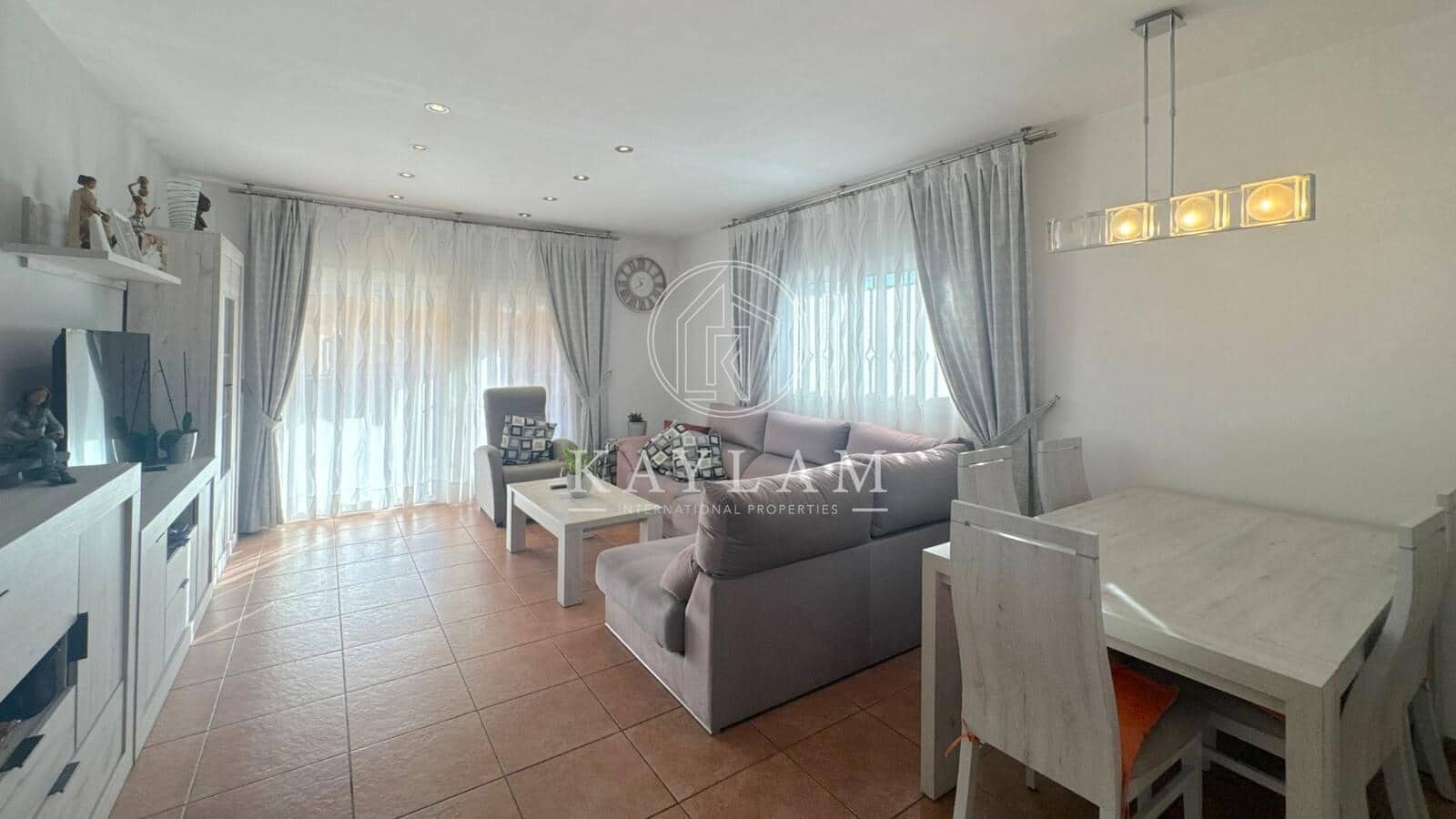 3 slaapkamer Villa te koop in Lloret de Mar - € 270.000 (Ref: 8672062)