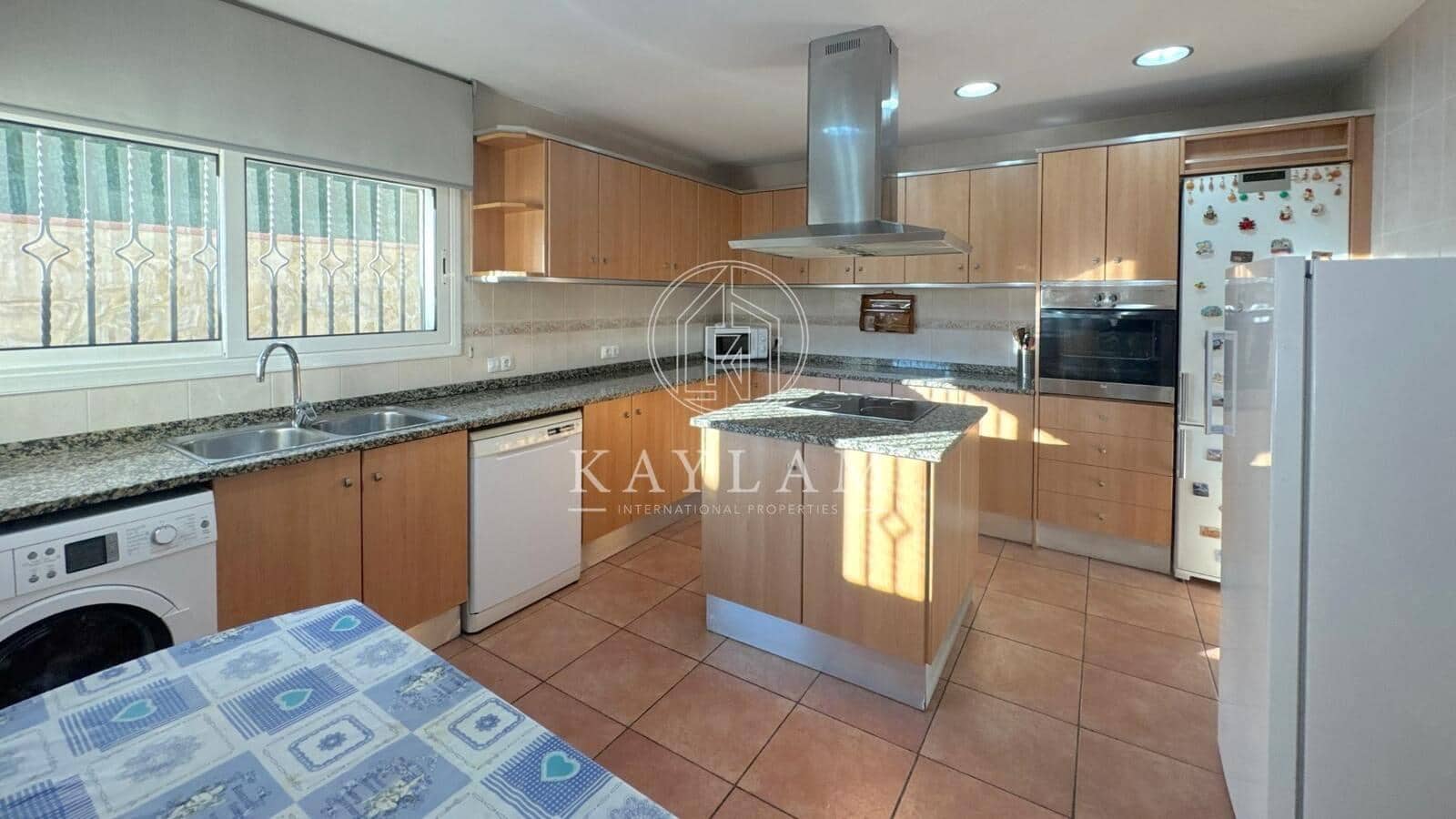 3 slaapkamer Villa te koop in Lloret de Mar - € 270.000 (Ref: 8672062)