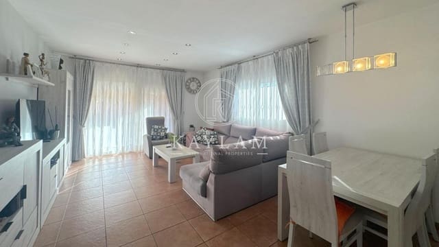 3 slaapkamer Villa te koop in Lloret de Mar - € 270.000 (Ref: 8672062)