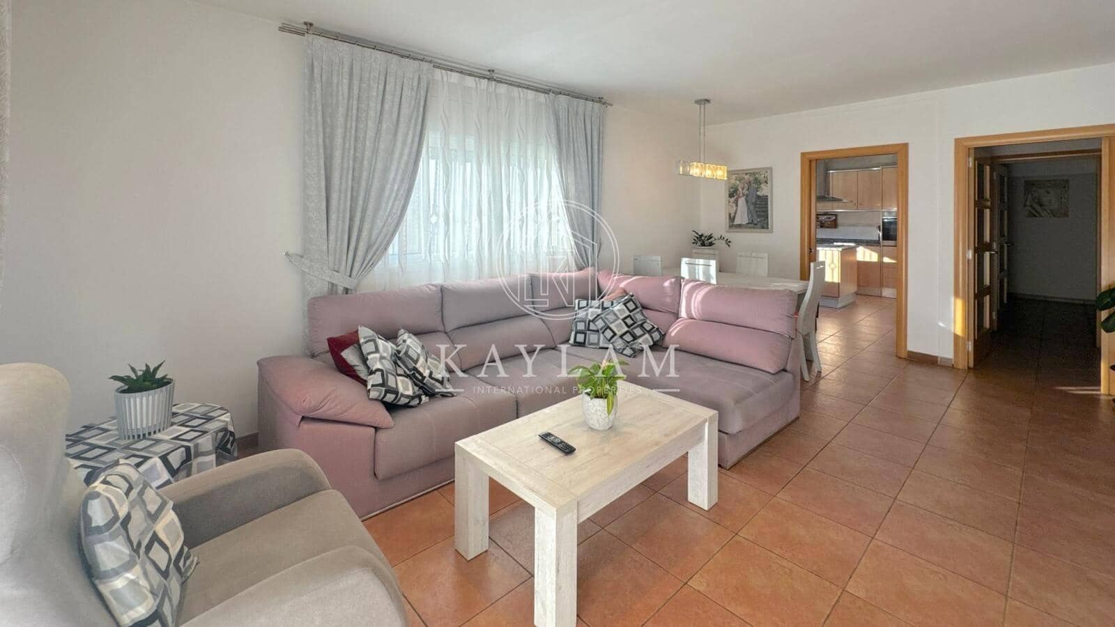 3 slaapkamer Villa te koop in Lloret de Mar - € 270.000 (Ref: 8672062)