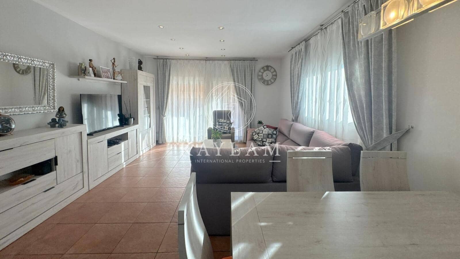 3 slaapkamer Villa te koop in Lloret de Mar - € 270.000 (Ref: 8672062)