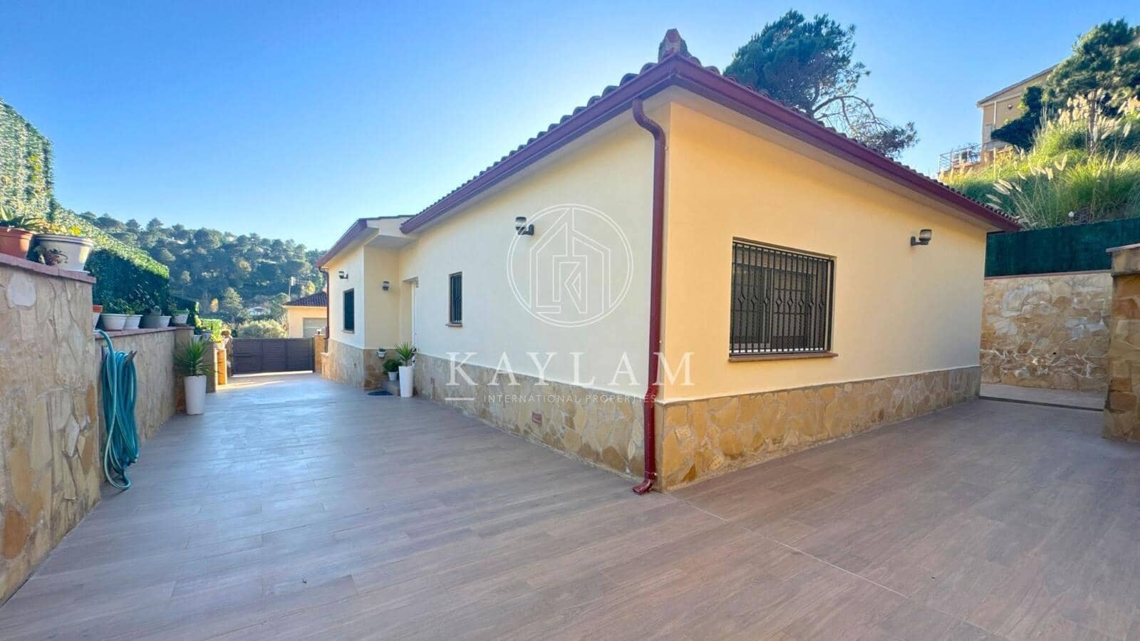 3 slaapkamer Villa te koop in Lloret de Mar - € 270.000 (Ref: 8672062)
