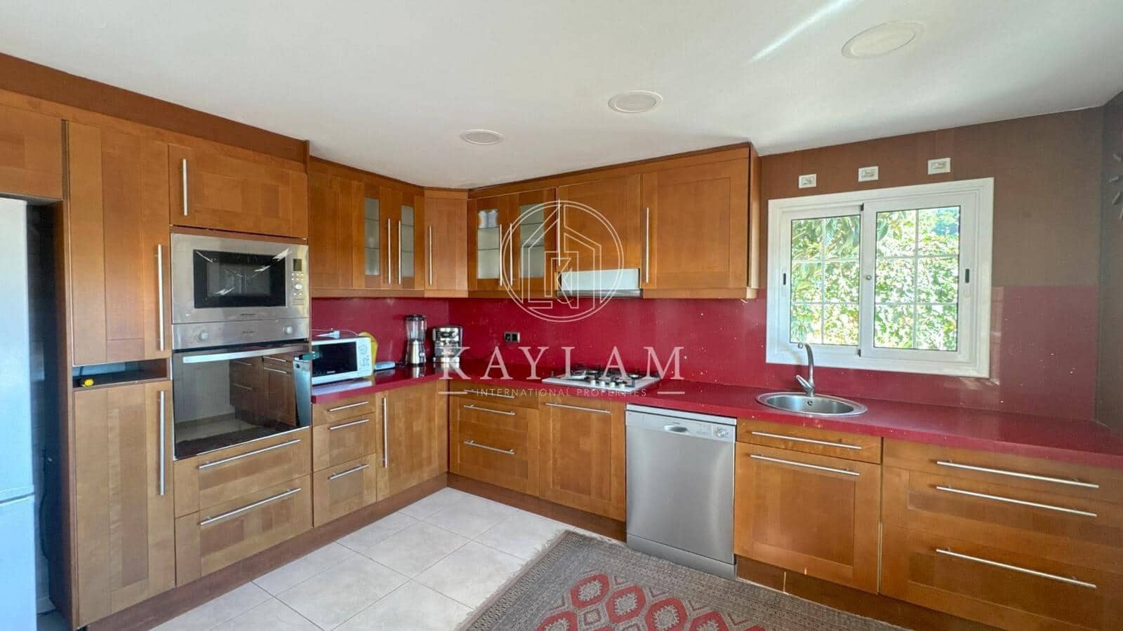 6 soverom Villa til salgs i Lloret de Mar - € 750 000 (Ref: 8676056)