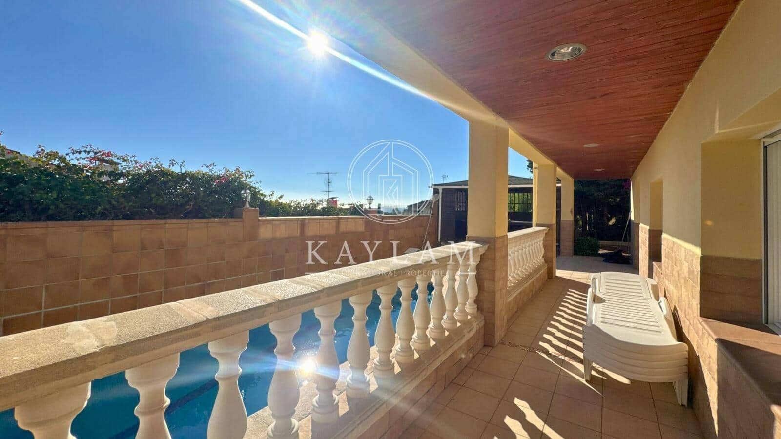 6 sypialnia Willa na sprzedaż w Lloret de Mar z basenem - 750 000 € (Ref: 8676056)