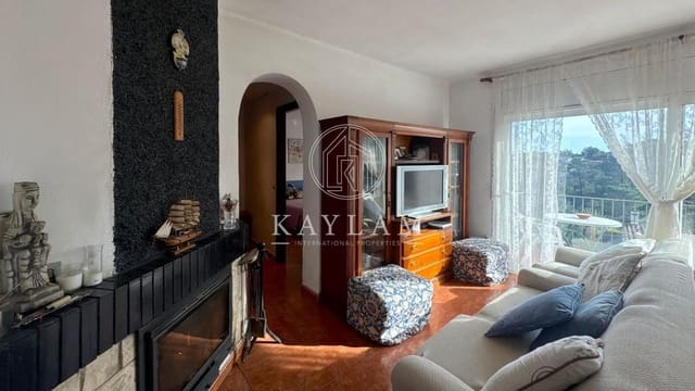 4 Zimmer Villa zu verkaufen in Lloret de Mar - 350.000 € (Ref: 8696320)