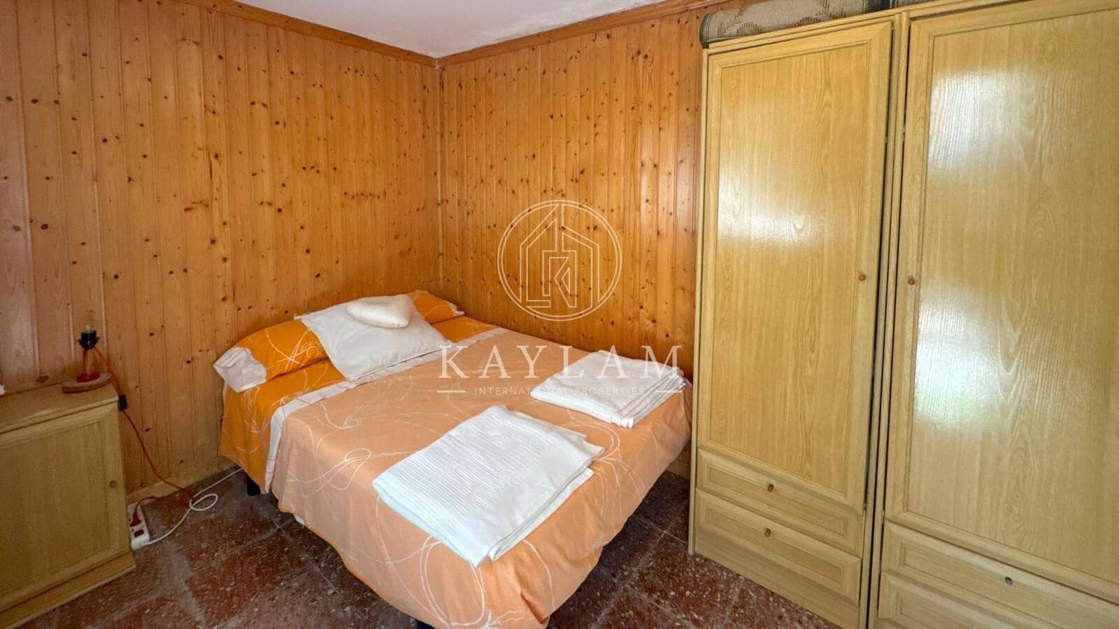 4 Zimmer Villa zu verkaufen in Lloret de Mar - 350.000 € (Ref: 8696320)