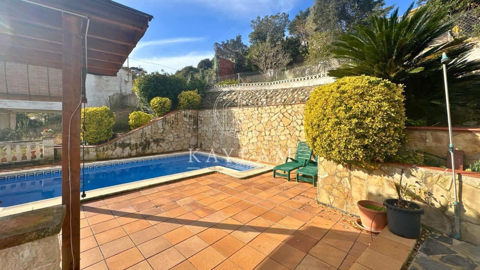4 Zimmer Villa zu verkaufen in Lloret de Mar - 350.000 € (Ref: 8696320)
