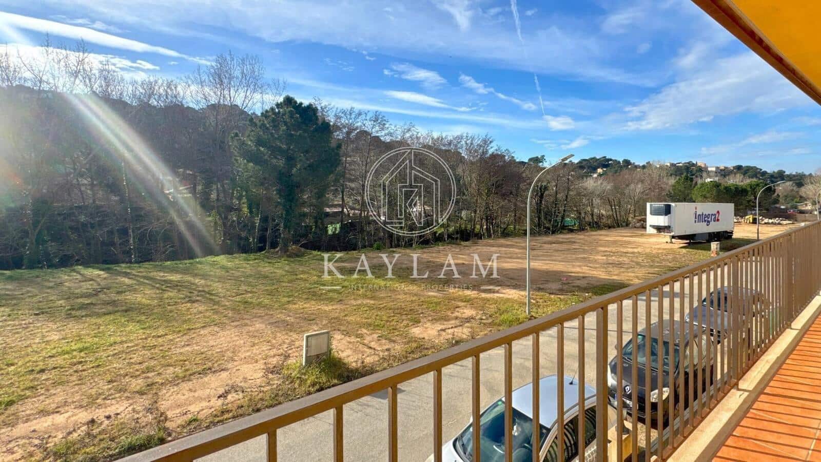 4 bedroom Villa for sale in Lloret de Mar - € 283,000 (Ref: 8770402)