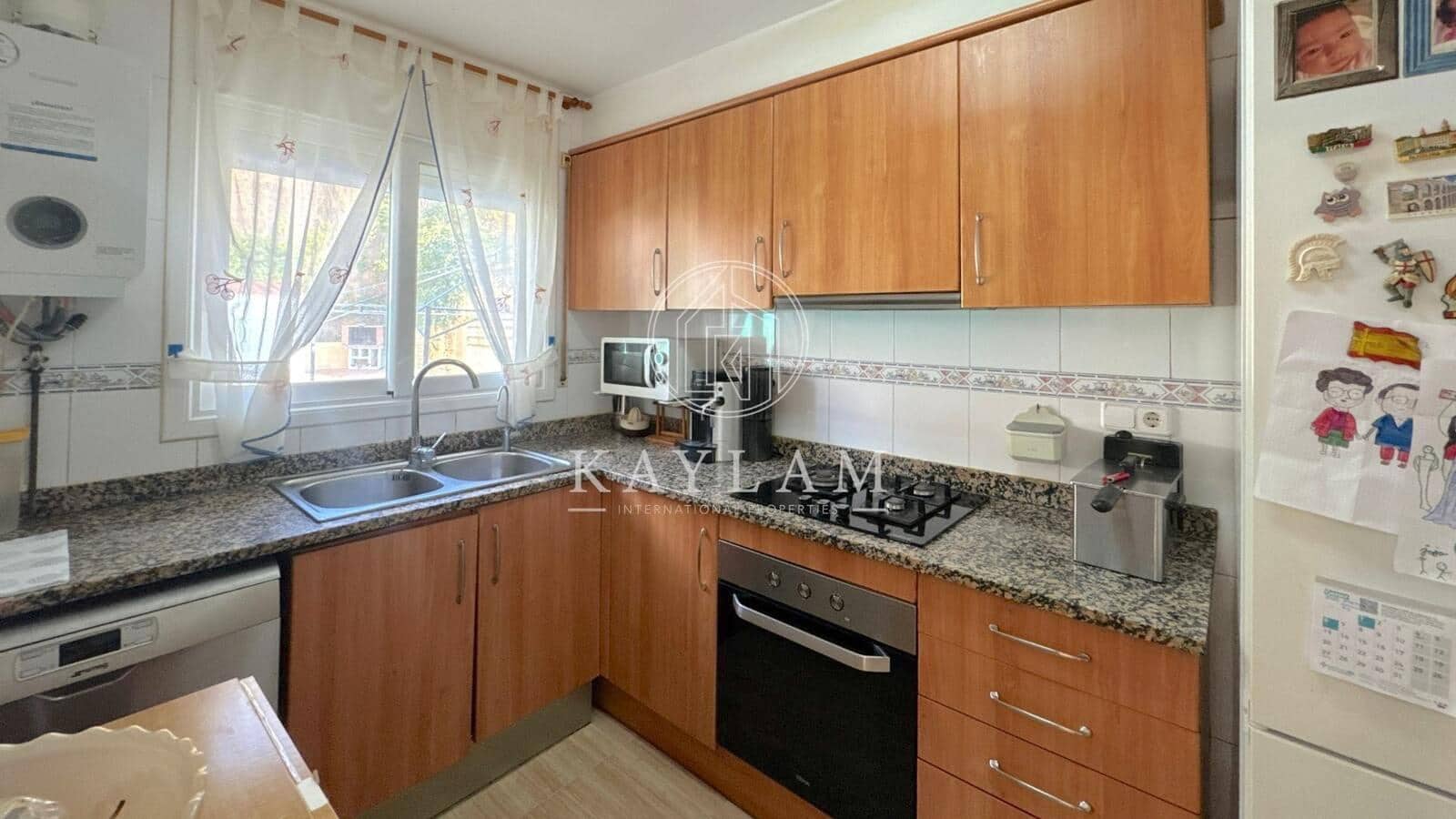 4 bedroom Villa for sale in Lloret de Mar - € 283,000 (Ref: 8770402)