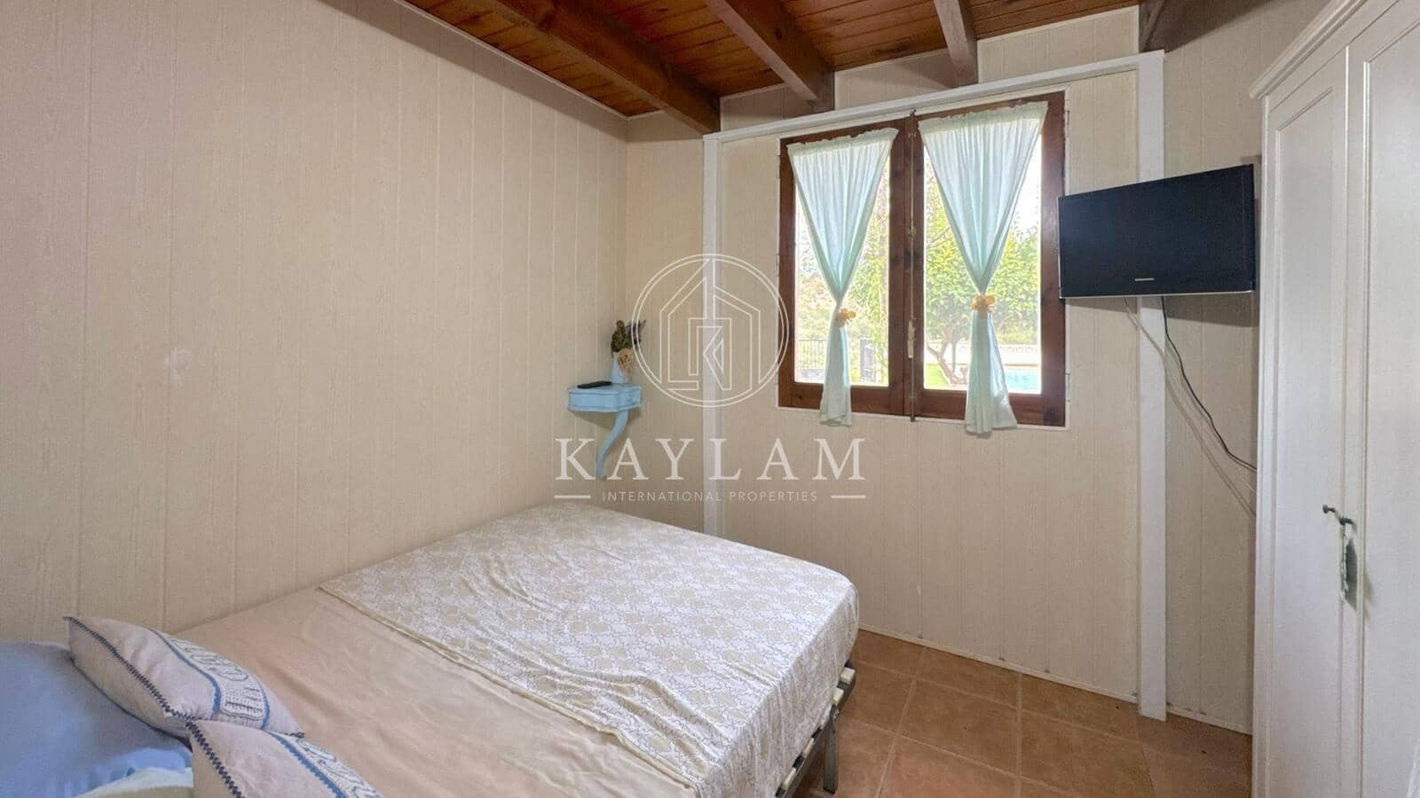 4 soveværelse Villa til salg i Lloret de Mar - € 299.000 (Ref: 8806174)