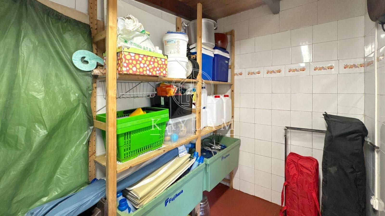 4 soveværelse Villa til salg i Lloret de Mar - € 299.000 (Ref: 8806174)