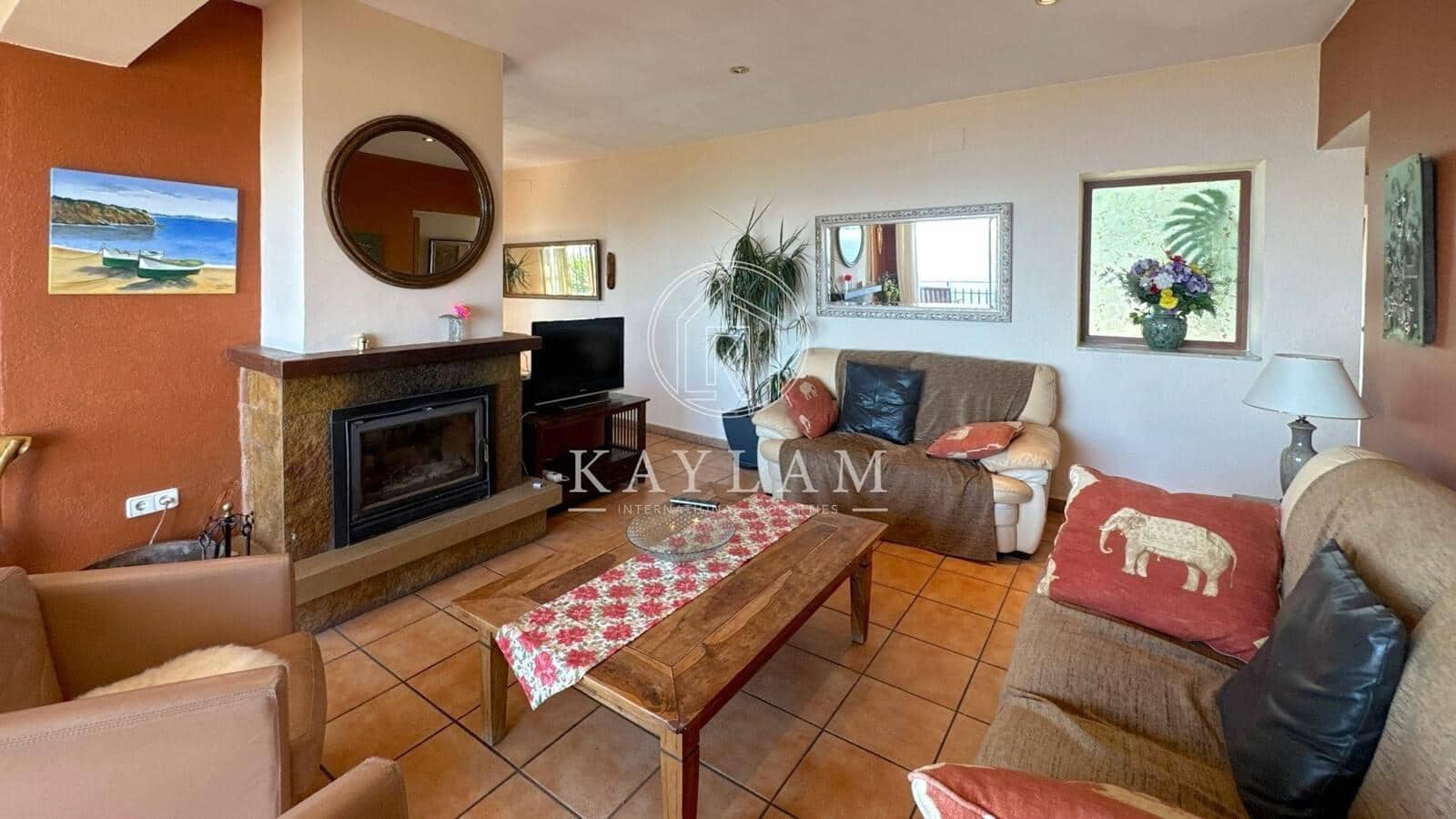 5 soveværelse Villa til salg i Lloret de Mar - € 760.000 (Ref: 8911092)