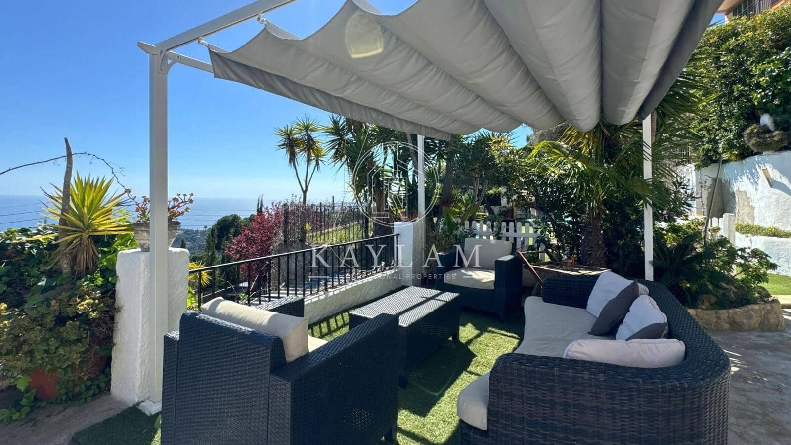 5 soveværelse Villa til salg i Lloret de Mar - € 760.000 (Ref: 8911092)