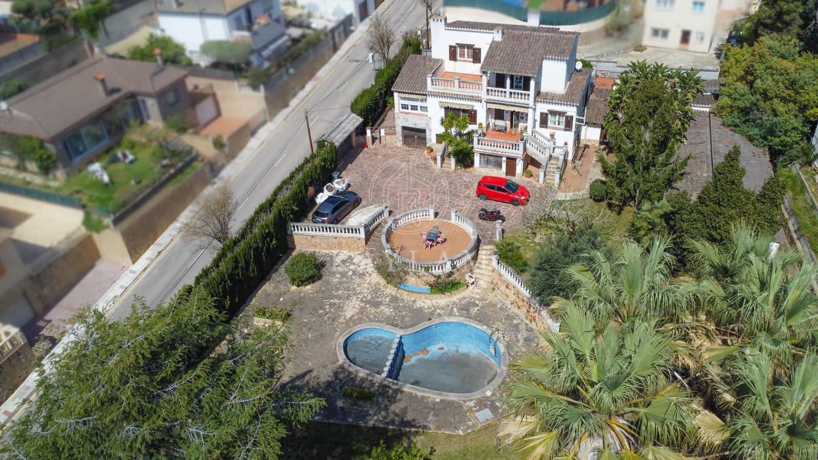 6 soveværelse Villa til salg i Lloret de Mar - € 750.000 (Ref: 8932357)