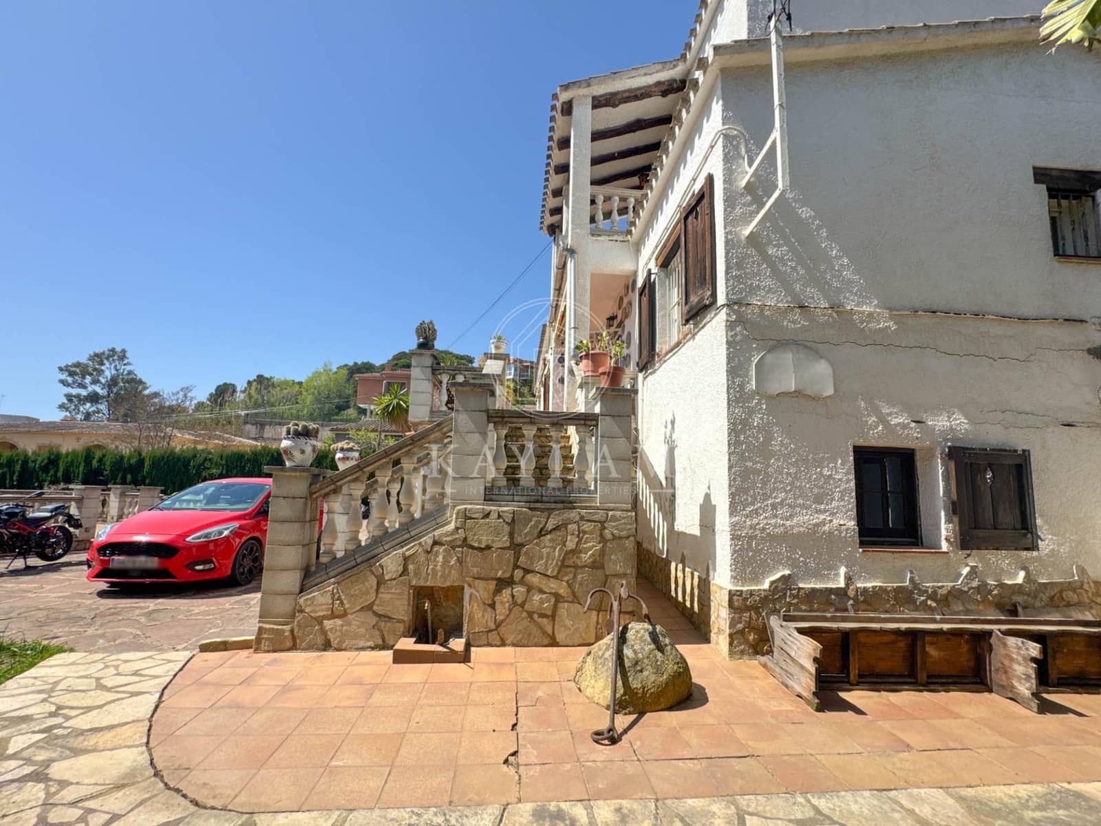 6 soveværelse Villa til salg i Lloret de Mar - € 750.000 (Ref: 8932357)