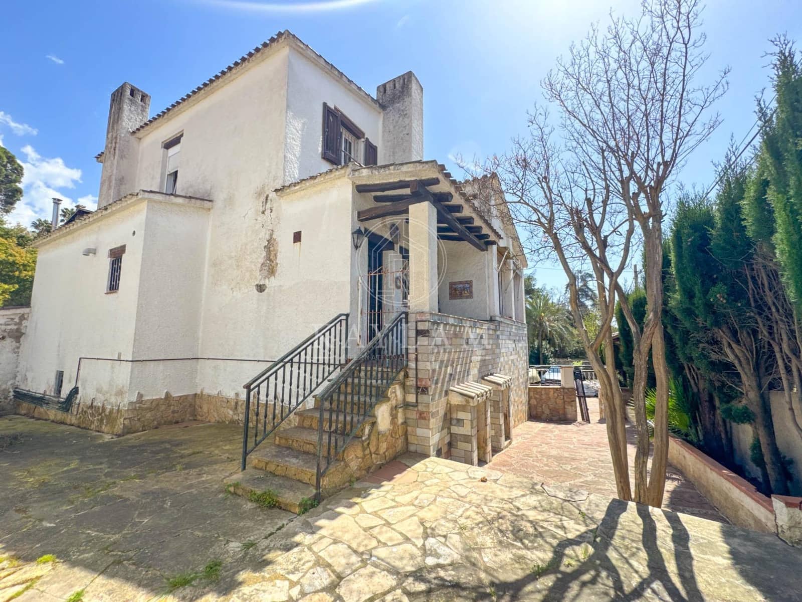6 soveværelse Villa til salg i Lloret de Mar - € 750.000 (Ref: 8932357)