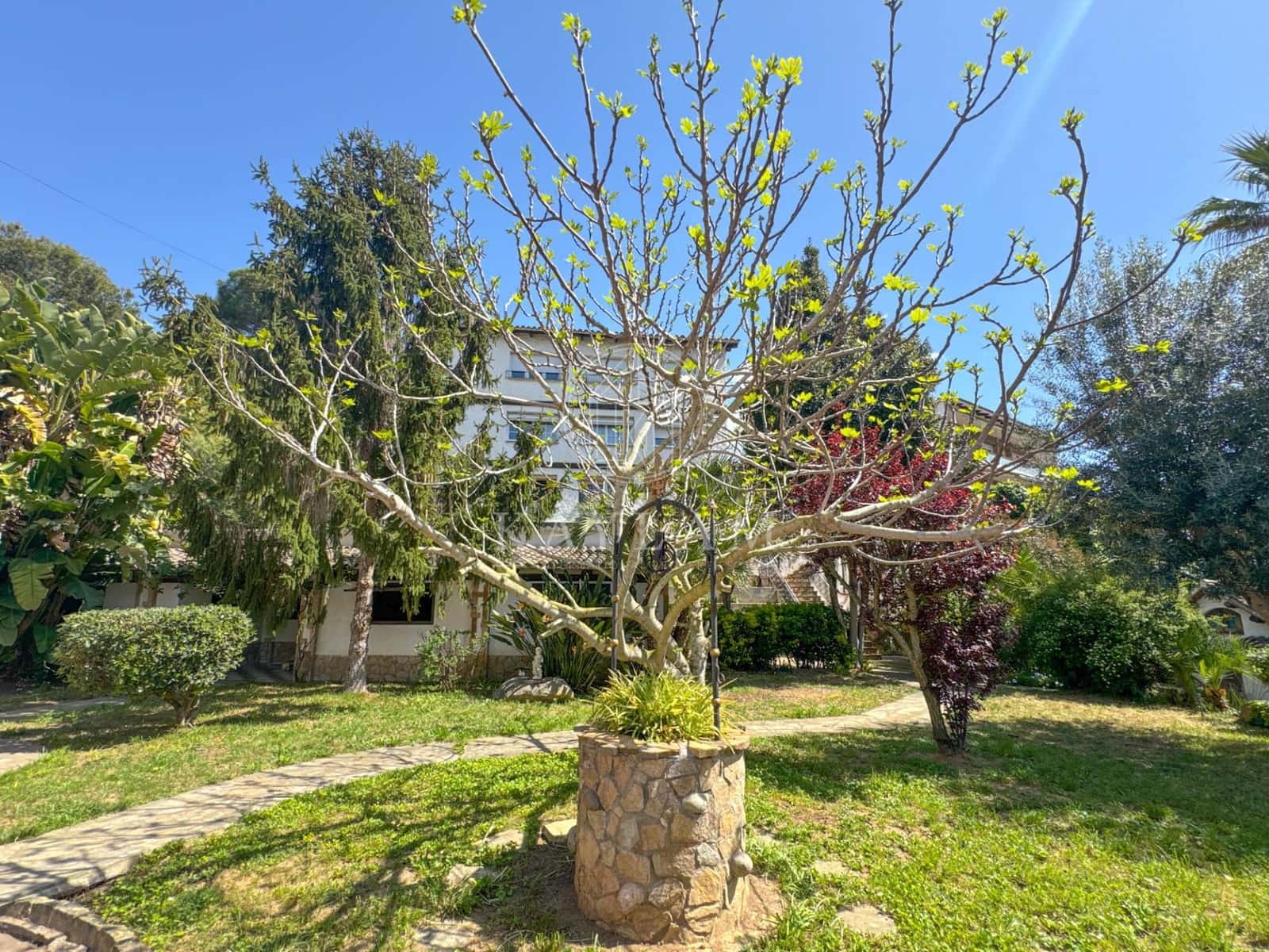 6 soveværelse Villa til salg i Lloret de Mar - € 750.000 (Ref: 8932357)