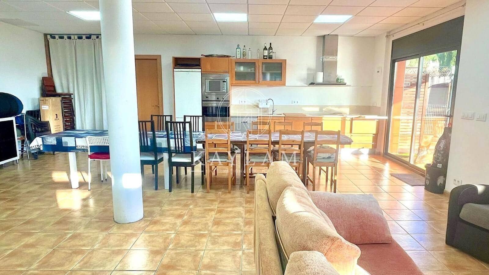 Chalet de 3 habitaciones en Lloret de Mar en venta - 479.000 € (Ref: 8934996)