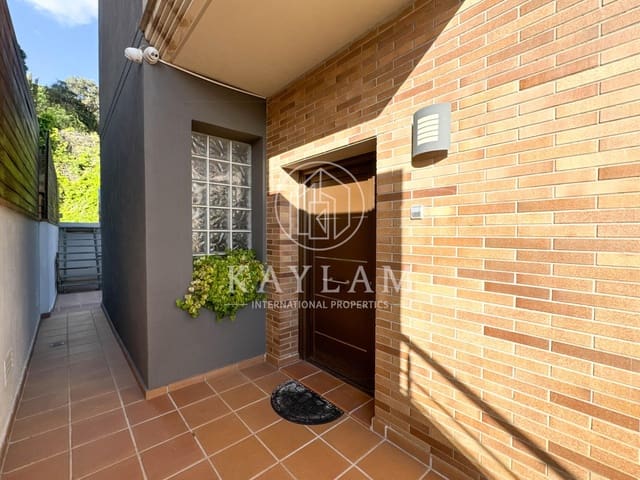 3 chambre Villa/Maison à vendre à Roca Grossa, Lloret de Mar - 799 000 € (Ref: 8952727)