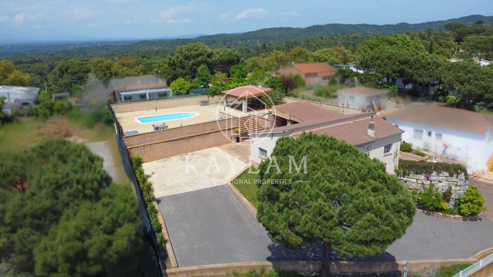 3 slaapkamer Finca/Landhuis te koop in Vidreres - € 380.000 (Ref: 9048745)