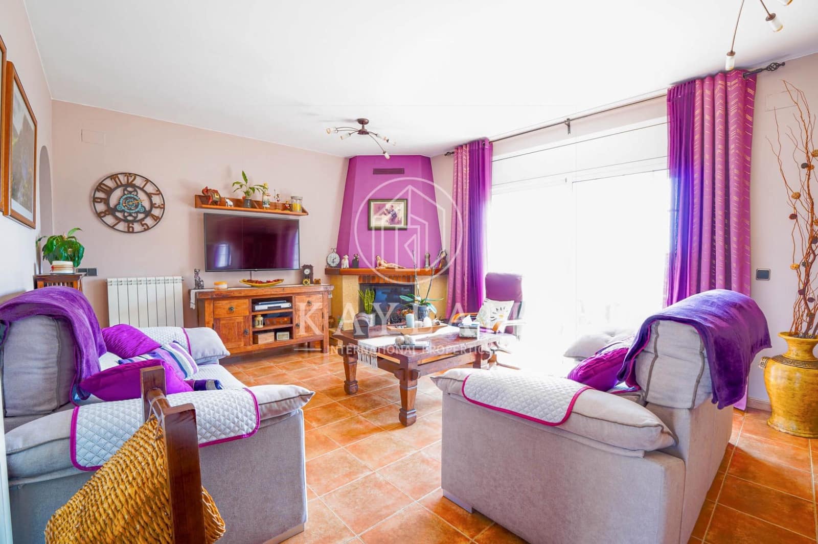 3 slaapkamer Finca/Landhuis te koop in Vidreres - € 380.000 (Ref: 9048745)