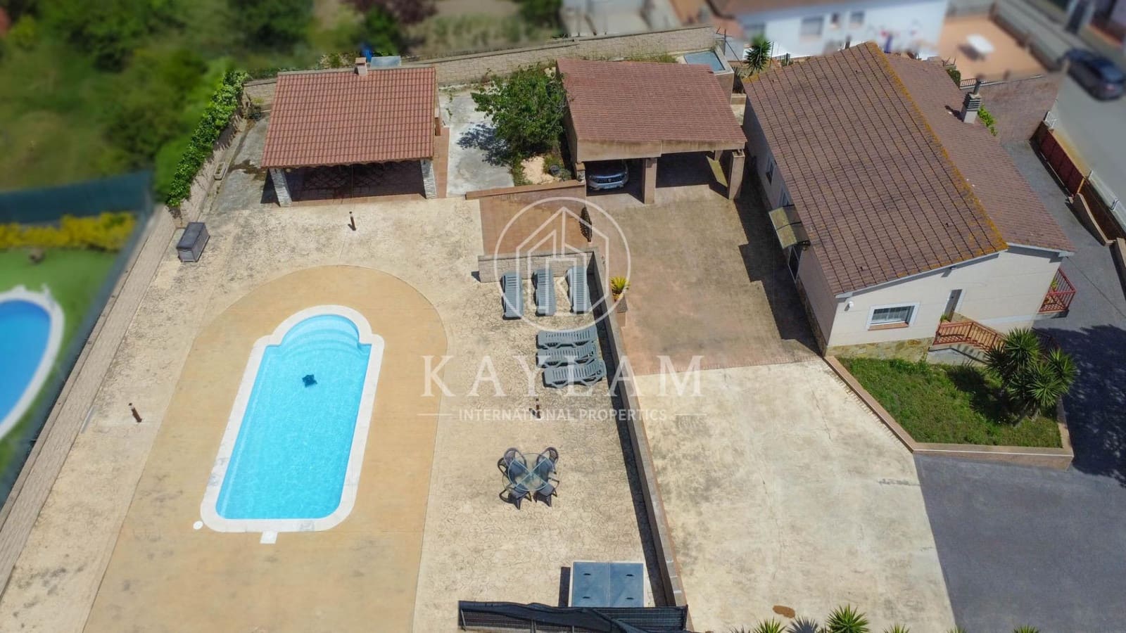 3 slaapkamer Finca/Landhuis te koop in Vidreres - € 380.000 (Ref: 9048745)