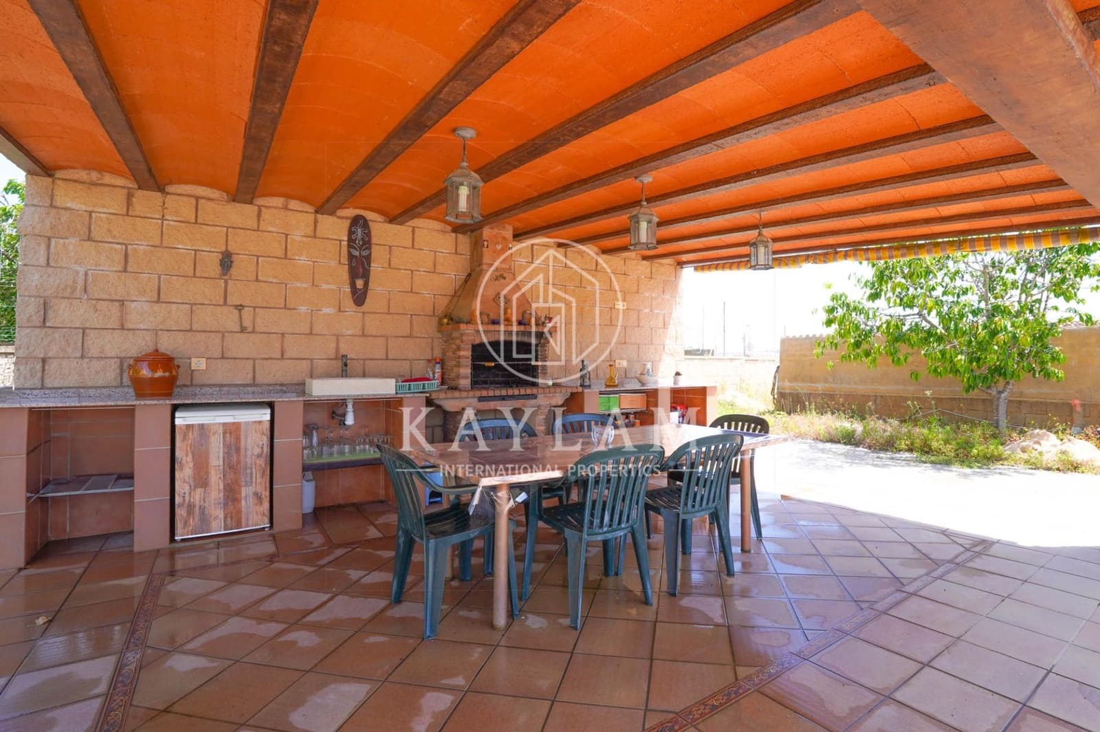 3 slaapkamer Finca/Landhuis te koop in Vidreres - € 380.000 (Ref: 9048745)