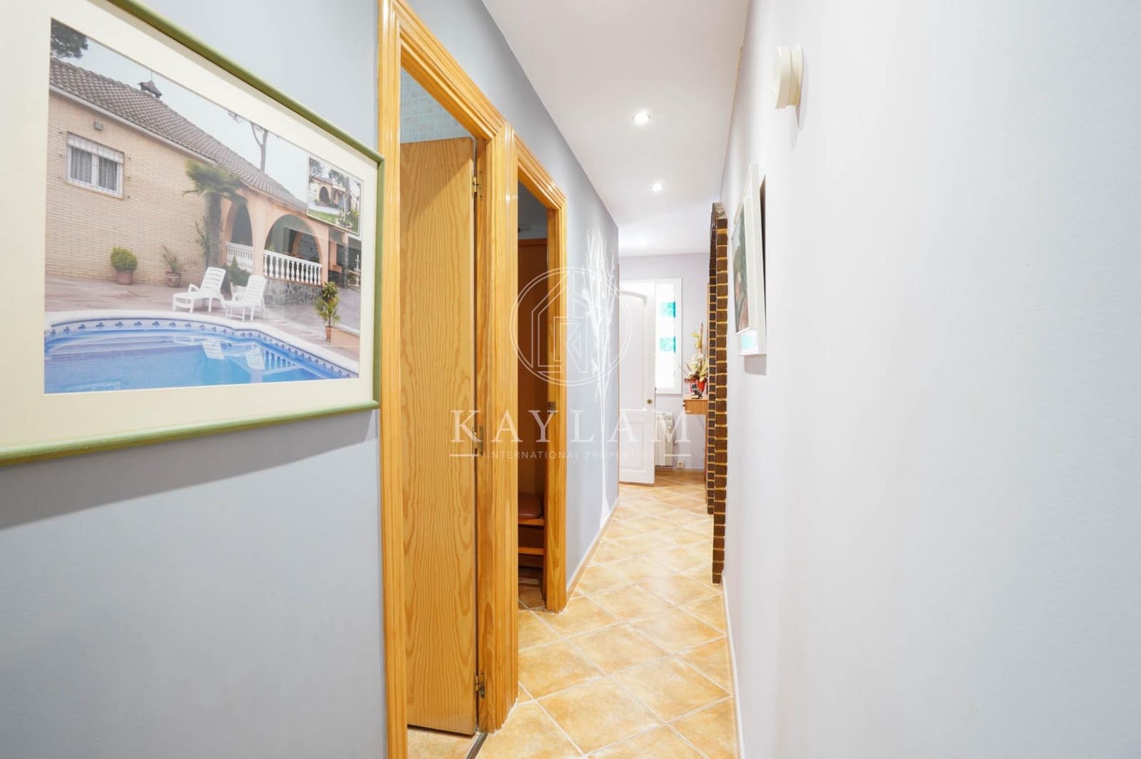 4 slaapkamer Villa te koop in La Goba met zwembad garage - € 590.000 (Ref: 9110275)