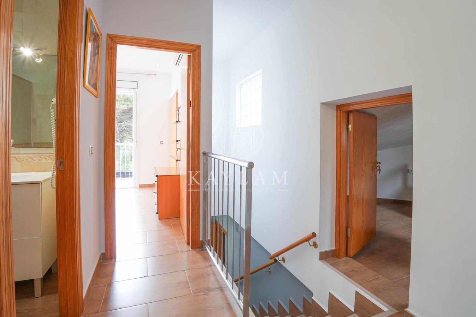 4 slaapkamer Villa te koop in La Goba met zwembad garage - € 590.000 (Ref: 9110275)