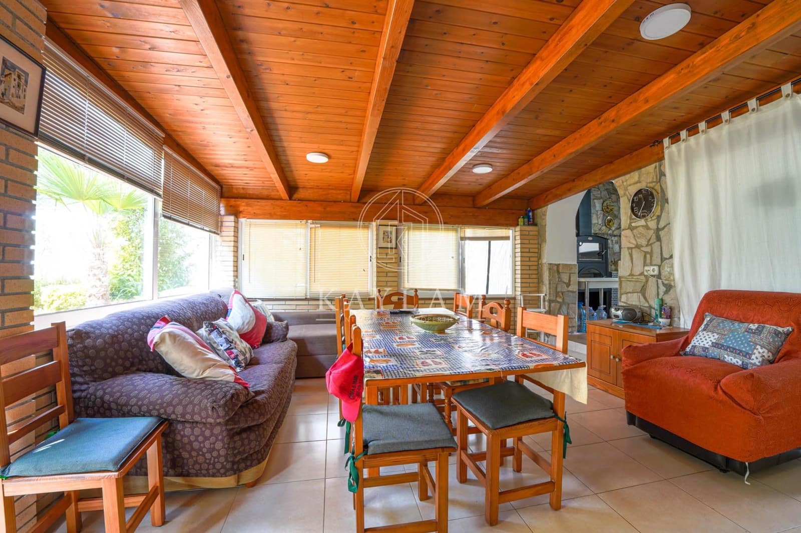 4 slaapkamer Villa te koop in La Goba met zwembad garage - € 590.000 (Ref: 9110275)