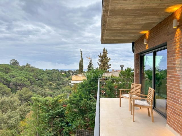 3 chambre Villa/Maison à vendre à Roca Grossa, Lloret de Mar - 670 000 € (Ref: 9130822)