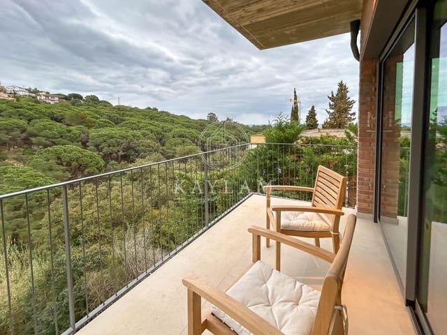 3 chambre Villa/Maison à vendre à Roca Grossa, Lloret de Mar - 670 000 € (Ref: 9130822)