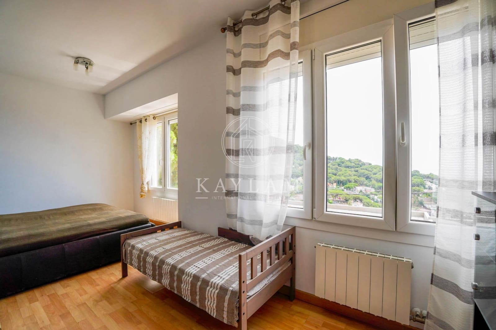 5 soveværelse Villa til salg i Lloret de Mar med swimmingpool garage - € 850.000 (Ref: 9134437)