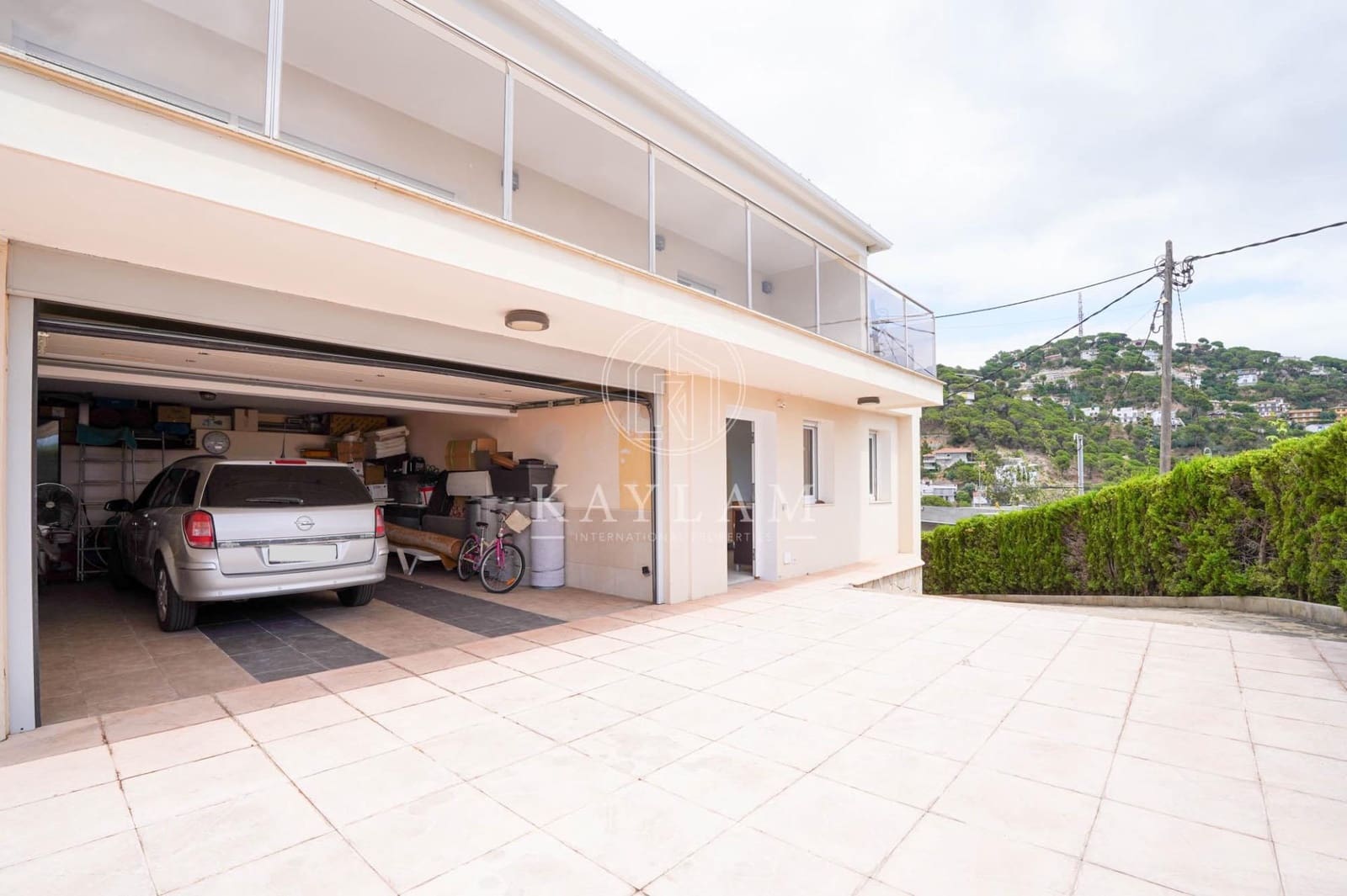 5 soveværelse Villa til salg i Lloret de Mar med swimmingpool garage - € 850.000 (Ref: 9134437)